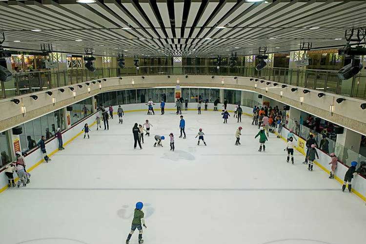 1527843462483733.jpg 溜冰場(chǎng).jpg